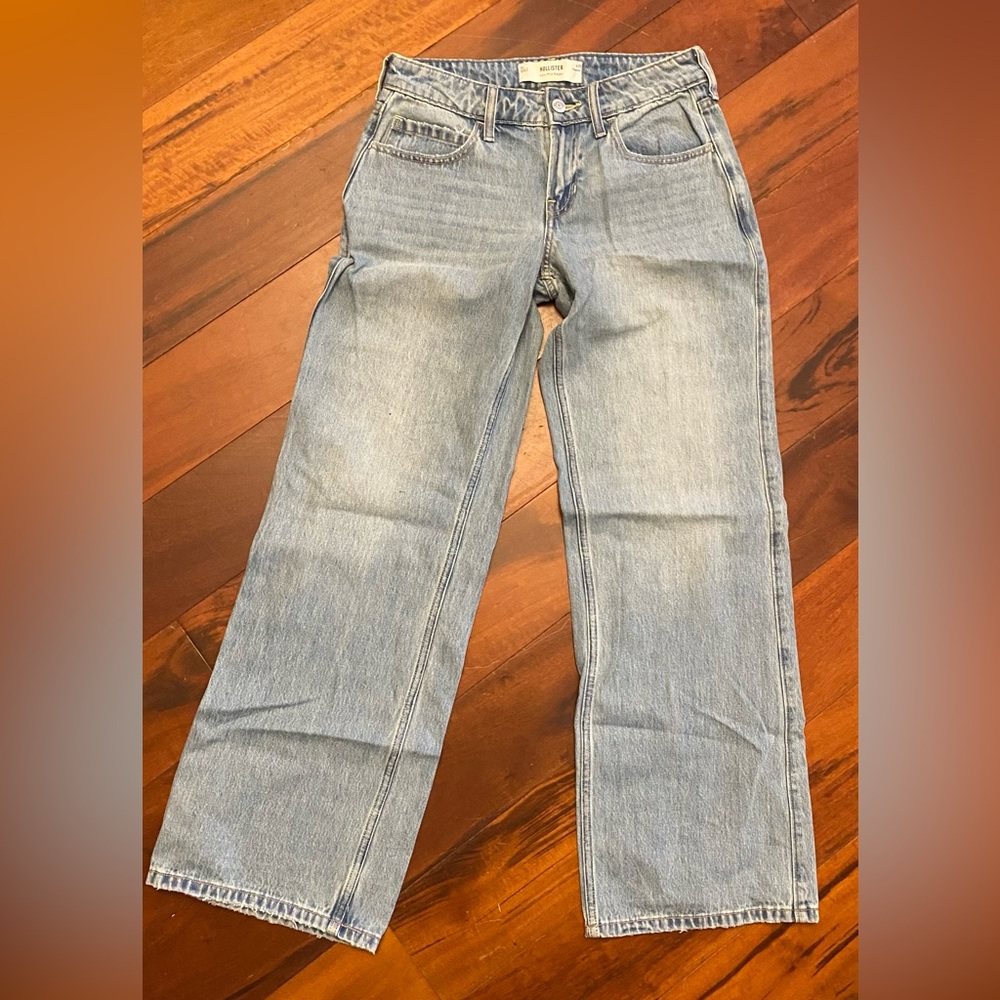 Light Blue blue Hollister jean